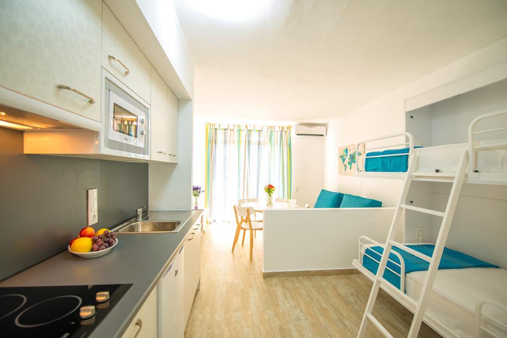 Ona Internacional Apartments กัมบริลส์ ห้อง รูปภาพ