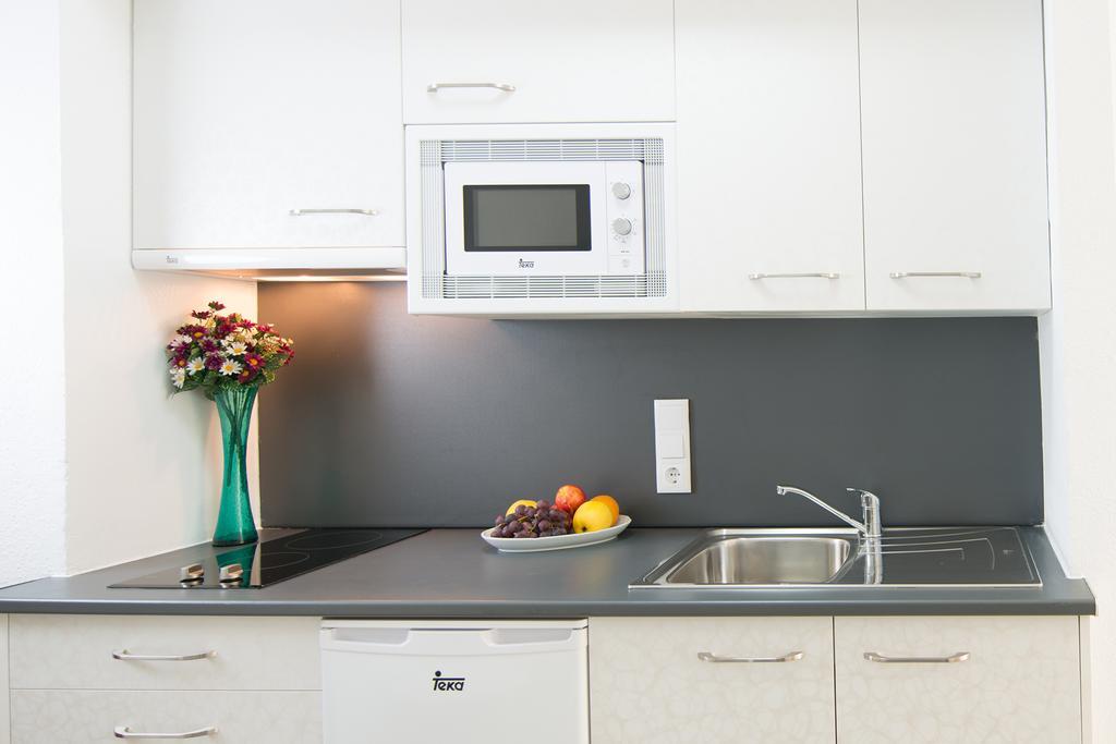 Ona Internacional Apartments กัมบริลส์ ห้อง รูปภาพ